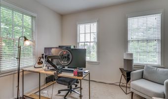 944 N COLUMBUS St, Alexandria, VA 22314
