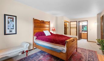 3182 JUSTIN Ct 5, Appleton, WI 54914