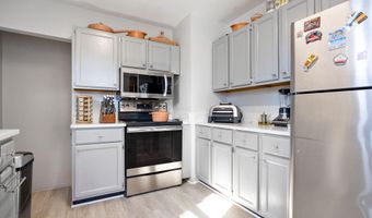 7011 MURRAY Ln, Annandale, VA 22003