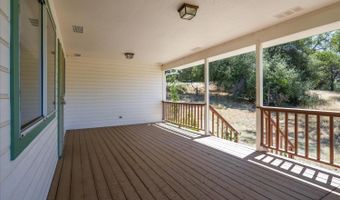 45241 Dillon Dr, Ahwahnee, CA 93601