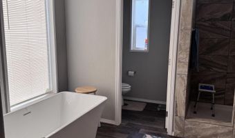 99 WALKER Ln, Auburn, WY 83111