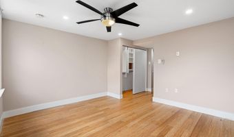 1535 MONTROSE St, Philadelphia, PA 19146
