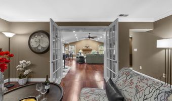 7111 CINDY Ln, Annandale, VA 22003
