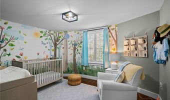 7 Lee Rd, Barrington, RI 02806