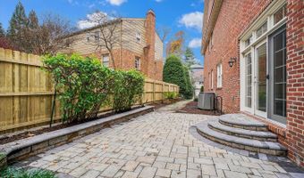 4500 35TH Rd N, Arlington, VA 22207