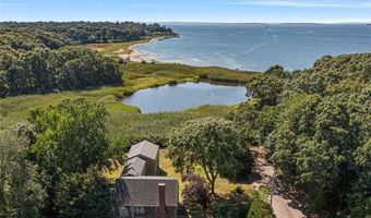 150 Alfred Drowne Rd, Barrington, RI 02806