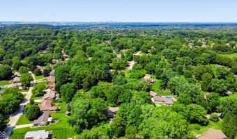 8852 Ridge Hill Dr, Indianapolis, IN 46217