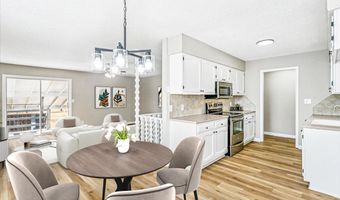 1103 Helen St, Augusta, KS 67010