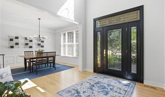 780 S Sussex Ct, Aurora, OH 44202