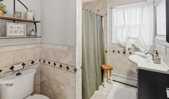 97 Angell Rd, Cumberland, RI 02864