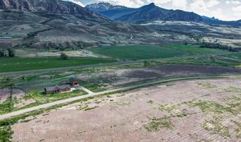 109 Stillwater Dr, Cody, WY 82414