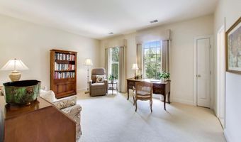 8011 SUMMER MILL Ct, Bethesda, MD 20817