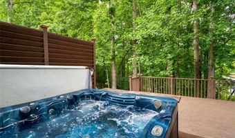 4957 DAY LILY Way, Acworth, GA 30102