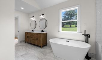 121 S COLTS NECK Way, Hockessin, DE 19707