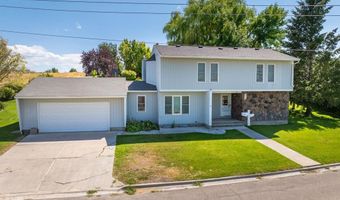 650 Highland St, American Falls, ID 83211