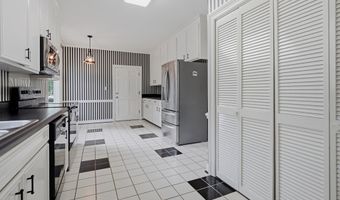 2316 Old Dominion Rd, Albany, GA 31721