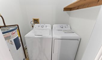 102 DELAWARE Ave, Delmar, DE 19940