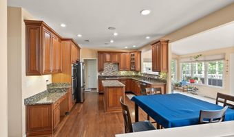 43878 CAMELLIA St, Ashburn, VA 20147