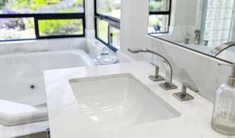 321 Pine Forest Dr, Aptos, CA 95003