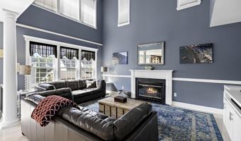 153 Vivas Dr, Barnegat, NJ 08005