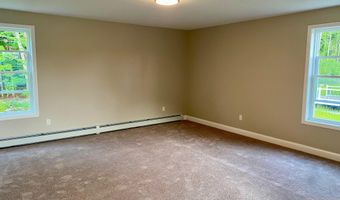 49 Woodbrey Ln, Standish, ME 04084