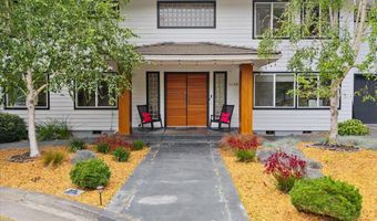 1346 Diamond Dr, Arcata, CA 95521