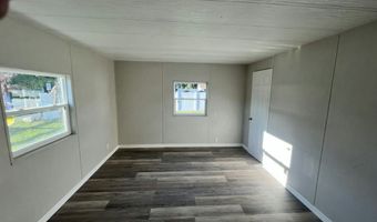 2 Tower Manor Cir E 2, Auburndale, FL 33823
