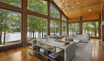 774 Davis Rd, Benton, MS 39039