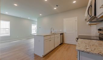 1603 SW Casuarina Dr 2, Bentonville, AR 72713