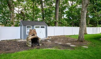 3213 Ridgewood Rd, Allenwood, NJ 08720