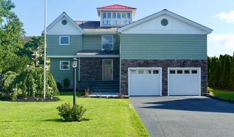 20 E MALLARD Dr E, Berlin, MD 21811