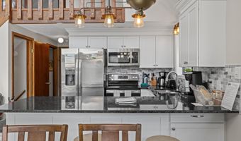 673 KILLMON Rd, Basye, VA 22810