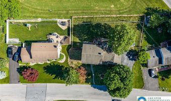 3146 Club Dr, Allentown, PA 18103