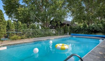 53010 N Hillview Ct NE, Benton City, WA 99320
