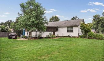 127 Warrington Rd, Albany, GA 31721
