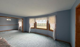 817 Skyline Dr, Bassett, NE 68714