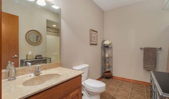 19402 Lawrence 2078, Ash Grove, MO 65604