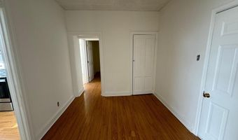 1 N MAIN St 2F, Ambler, PA 19002