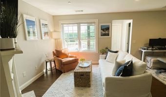 60 Saw Mill Dr 303, North Kingstown, RI 02852