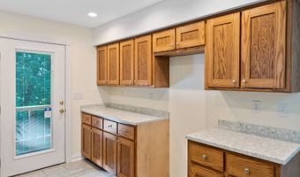 251 S Taxiway Dr, Albany, KY 42602