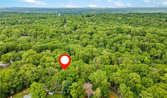 16 Amesbury Ln, Bella Vista, AR 72715