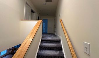 5509 THORNBUSH Ct, Bethesda, MD 20814