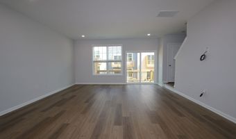 2728 Hunter Woods Dr, Apex, NC 27502