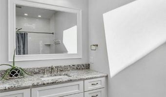118 Lakeland Dr, Adams Twp., PA 16046
