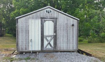 3406 Crittenden Rd, Alden, NY 14004