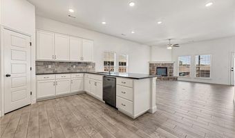 6108 NW Silas St, Bentonville, AR 72713