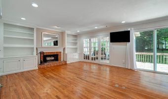 295 Oakmere Rd, Alpharetta, GA 30009