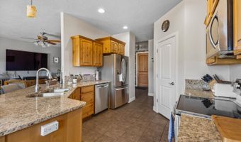 881 W SMITHSONIAN Way, Apple Valley, UT 84737