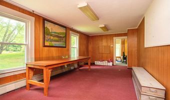 1743 US Route 5 S, Barnet, VT 05821