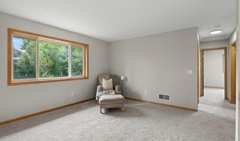 10607 56th St NE, Albertville, MN 55301